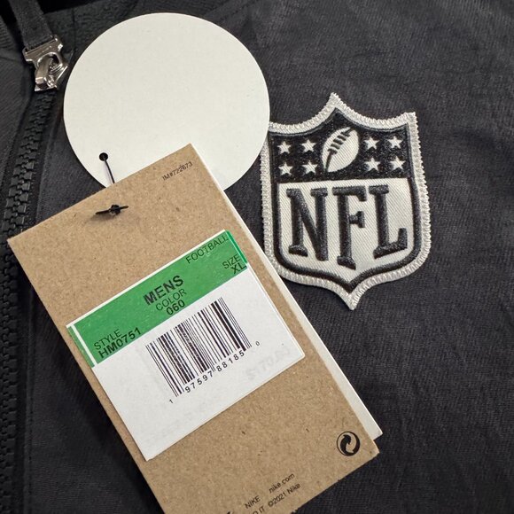 Nike NFL Shield Team Issue Salute To Service Heavyweight Bomber Jacket Mens XL - Picture 12 of 14